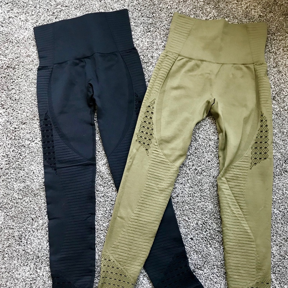 2 for 1 leggings (not sure brand)
